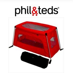 Phil & Ted’s Traveller- Red (Pack n Play)